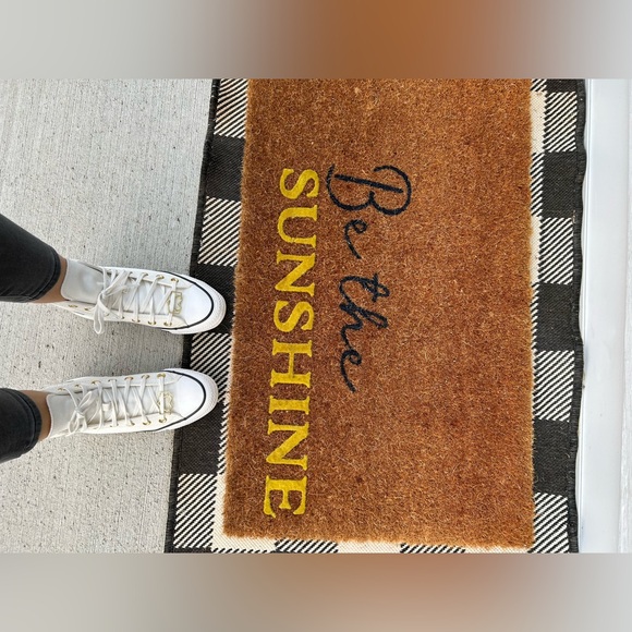 Converse - Picture 2 of 7